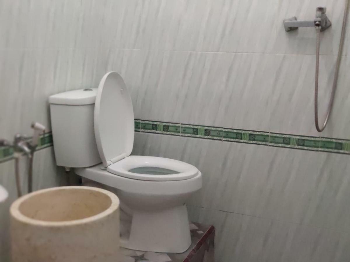 Hotel Boegenviel Syariah Lamongan Екстер'єр фото