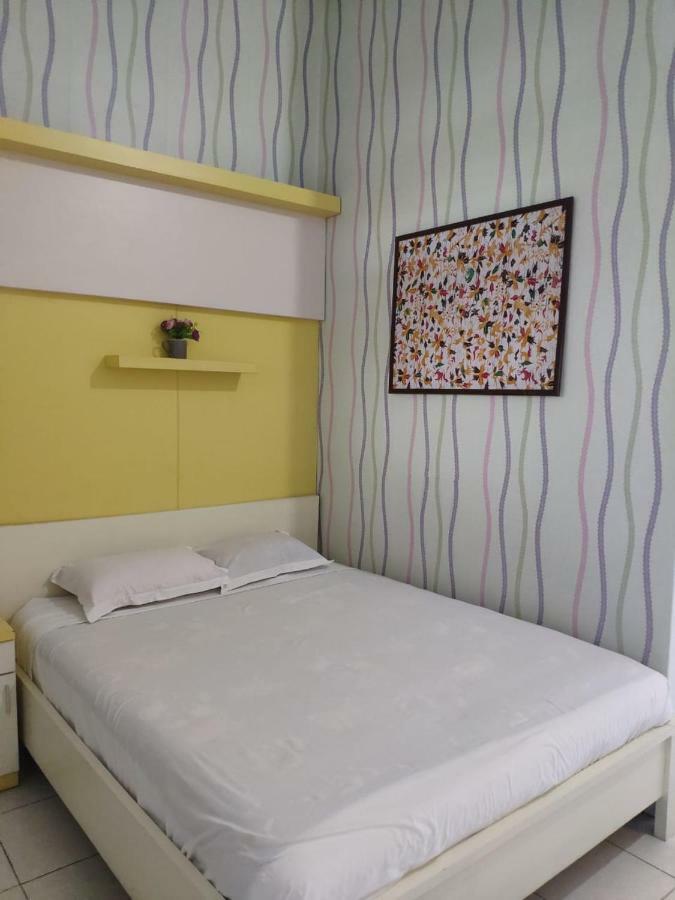 Hotel Boegenviel Syariah Lamongan Екстер'єр фото